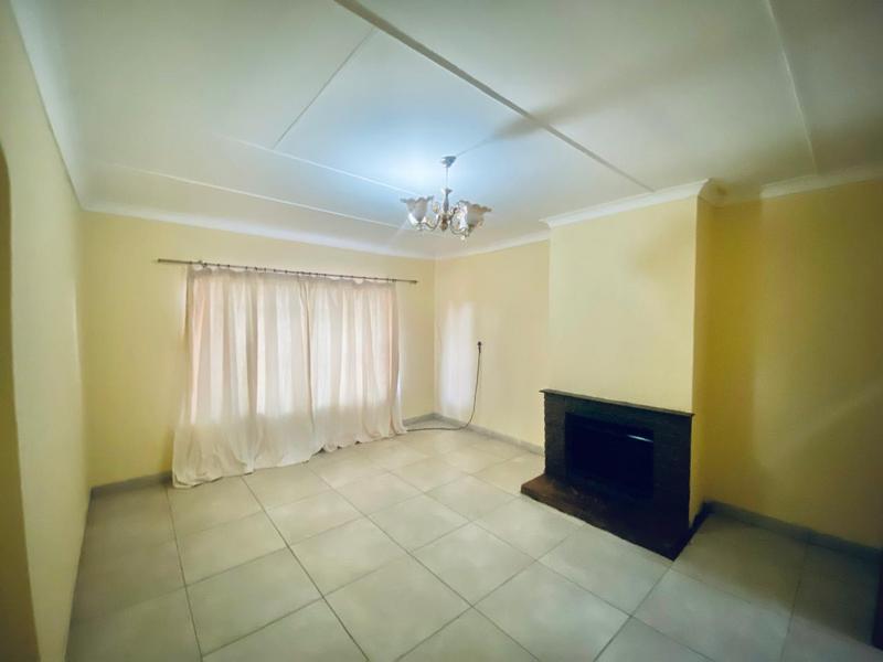 To Let 5 Bedroom Property for Rent in Kathu Northern Cape